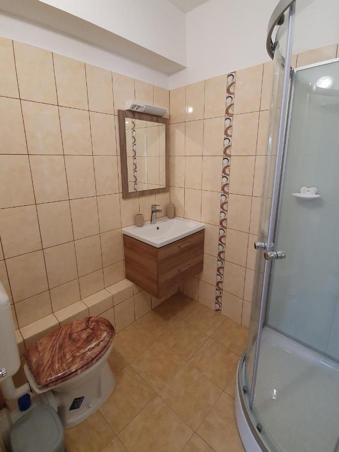 Panorama Vendeghaz Hotell Miskolc Eksteriør bilde