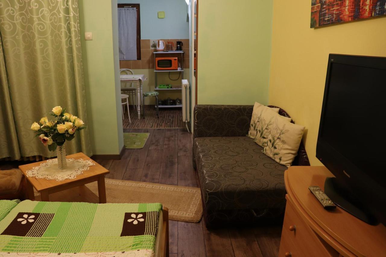 Panorama Vendeghaz Hotell Miskolc Eksteriør bilde